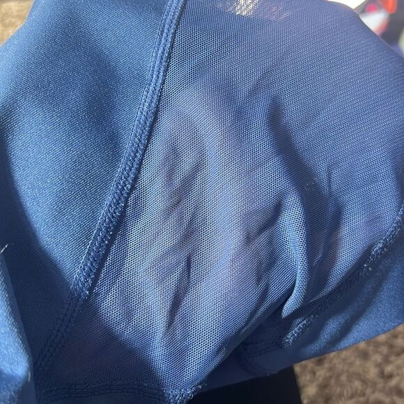 Athleta Mesh Sonar Capri Blue‎ Athletic Crop Leggings Size Small - Picture 9 of 10